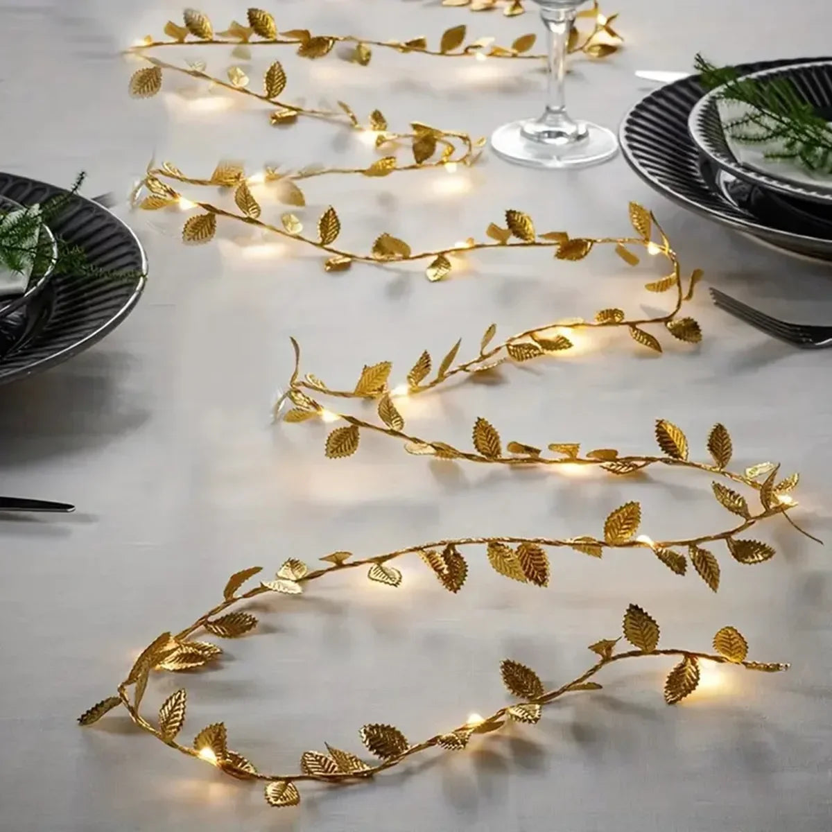 20/50/100LEDs Golden Silver Tiny Leaves Fairy Light Battery Powerd Artificial Plant Garland Vine Lights for Wedding Home Party Hinoki Milano