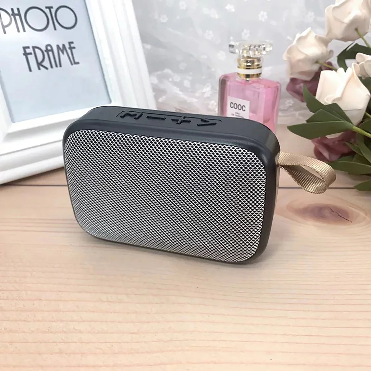 Portable Speakers Outdoor Bluetooth 5.0 Mini Oxford Loudspeaker Wireless Column 3D Stereo Music Player Surround Hifi sound Box Hinoki Milano