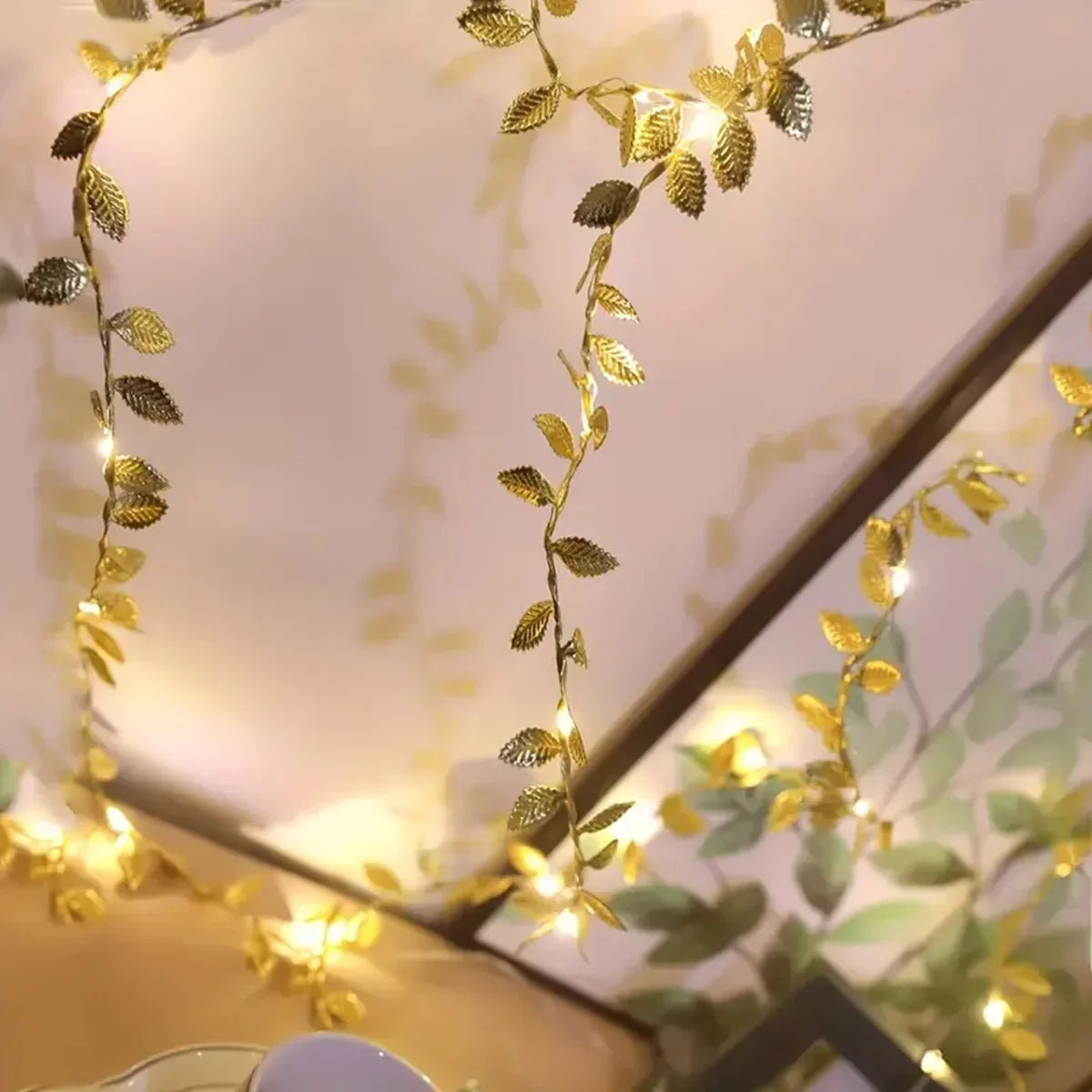 20/50/100LEDs Golden Silver Tiny Leaves Fairy Light Battery Powerd Artificial Plant Garland Vine Lights for Wedding Home Party Hinoki Milano