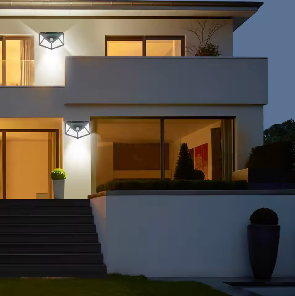 Faretto Solare LED con Sensore di Movimento – Luce Bianca Potente da Esterno Klondo