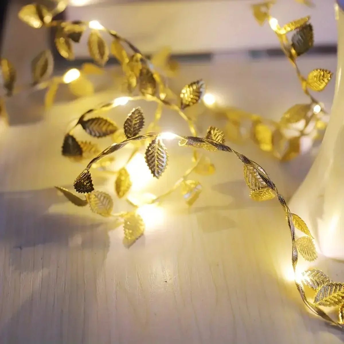 20/50/100LEDs Golden Silver Tiny Leaves Fairy Light Battery Powerd Artificial Plant Garland Vine Lights for Wedding Home Party Hinoki Milano